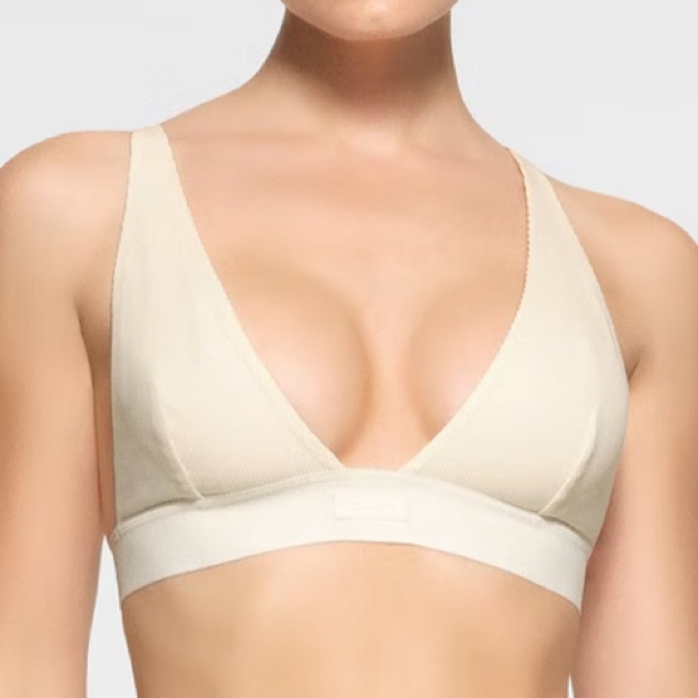 SKIMS Cream Triangle Bra